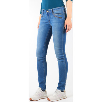Υφασμάτινα Γυναίκα Skinny jeans Wrangler Courtney Skinny W23SJJ58V 