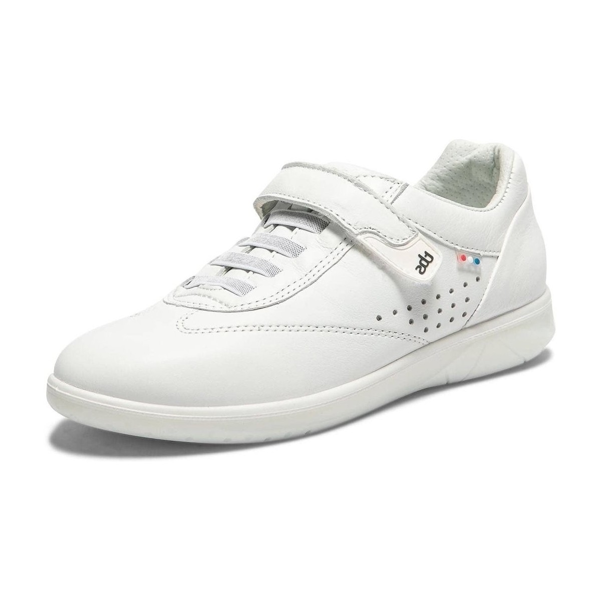 Παπούτσια Γυναίκα Sneakers TBS ONORINA Άσπρο