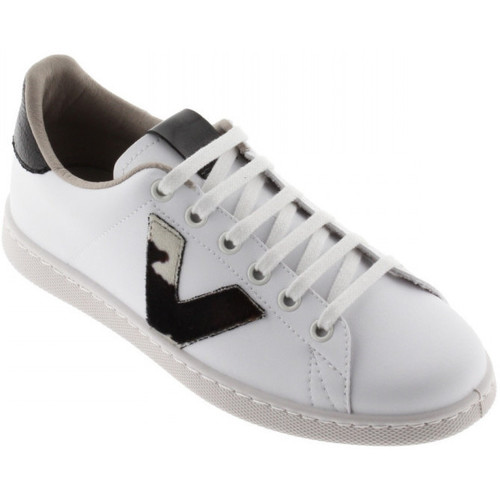 Παπούτσια Γυναίκα Sneakers Victoria 1125245 Άσπρο