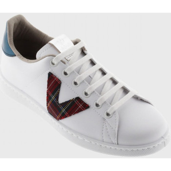 Παπούτσια Γυναίκα Sneakers Victoria 1125216 Άσπρο