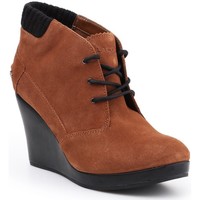Παπούτσια Γυναίκα Χαμηλές Μπότες Lacoste Leren 7-26SRW4204013 Brown