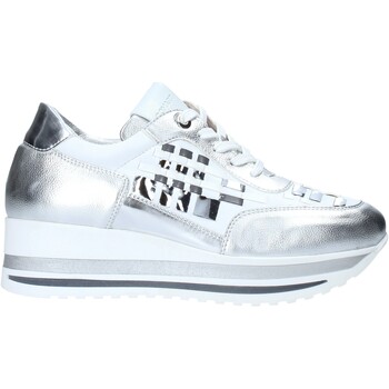 Παπούτσια Γυναίκα Sneakers Comart 1A3385 Άσπρο