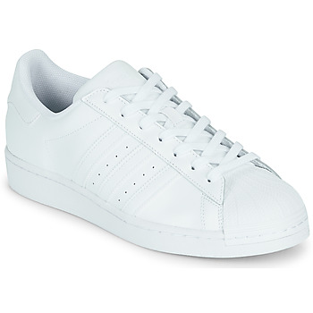 Παπούτσια Χαμηλά Sneakers adidas Originals SUPERSTAR Άσπρο