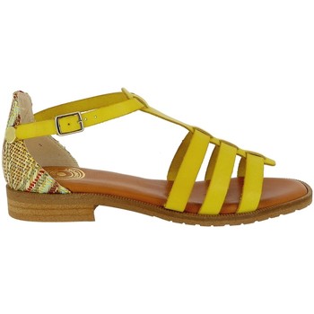 Παπούτσια Γυναίκα Σανδάλια / Πέδιλα Pataugas ARIANE Yellow