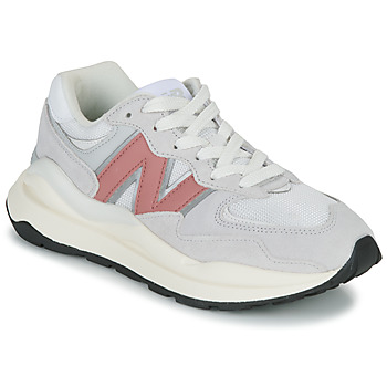 Παπούτσια Γυναίκα Χαμηλά Sneakers New Balance 5740 Grey / Ροζ