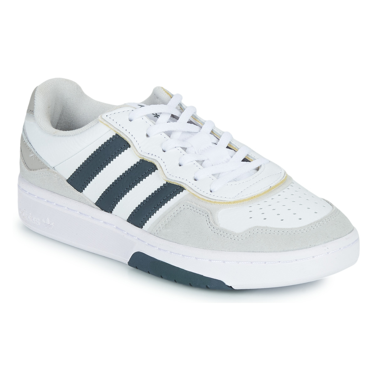 Xαμηλά Sneakers adidas COURTIC