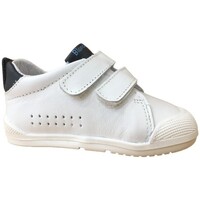 Παπούτσια Sneakers Críos 26631-15 Άσπρο