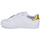 Παπούτσια Γυναίκα Χαμηλά Sneakers Lacoste POWERCOURT Άσπρο / Gold