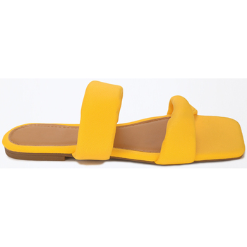Παπούτσια Γυναίκα Σαγιονάρες La Modeuse 16171_P47454 Yellow