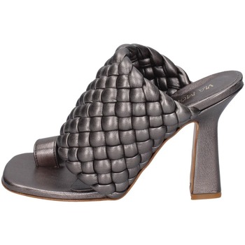 Παπούτσια Γυναίκα Σανδάλια / Πέδιλα Via Montenapoleone EZ686 Grey