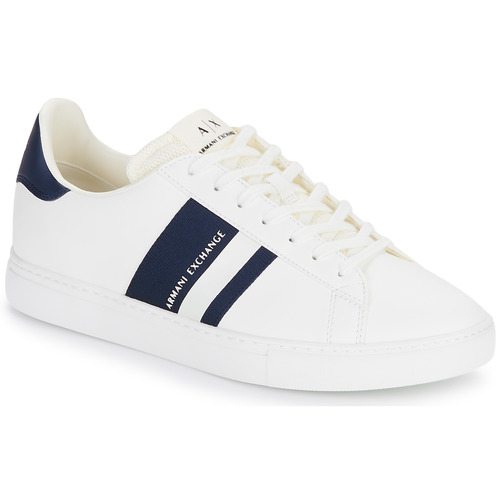 Παπούτσια Άνδρας Χαμηλά Sneakers Armani Exchange XUX173 Άσπρο