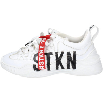 Παπούτσια Γυναίκα Sneakers Stkn EY202 Άσπρο