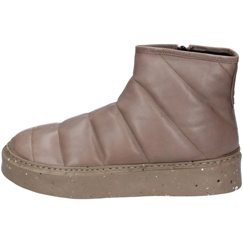 Παπούτσια Γυναίκα Μποτίνια Loafer EY305 Brown