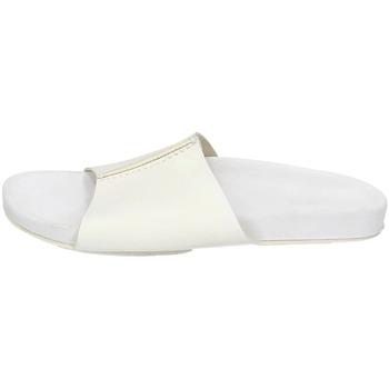 Παπούτσια Γυναίκα Σανδάλια / Πέδιλα Moma EY445 1GS455-PEC Άσπρο