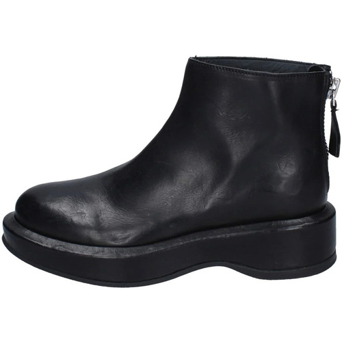 Παπούτσια Γυναίκα Μποτίνια Moma EY469 82303C-CU Black
