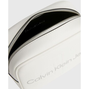 Calvin Klein Jeans K60K6102750LI Άσπρο