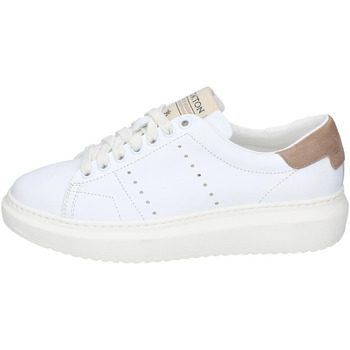 Παπούτσια Γυναίκα Sneakers Stokton EX299 Άσπρο